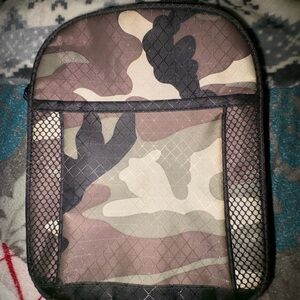 Thirty-One Camo Insulated Lunch Bag